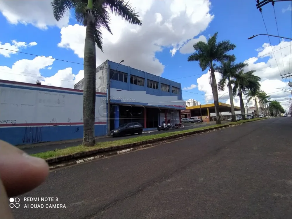 Comercial / Salão em Araraquara , Comprar por R$2.800.000,00
