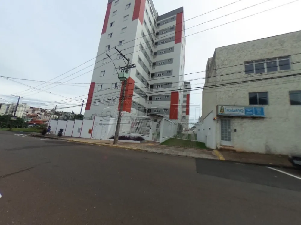 Apartamento / Padrão em São Carlos 