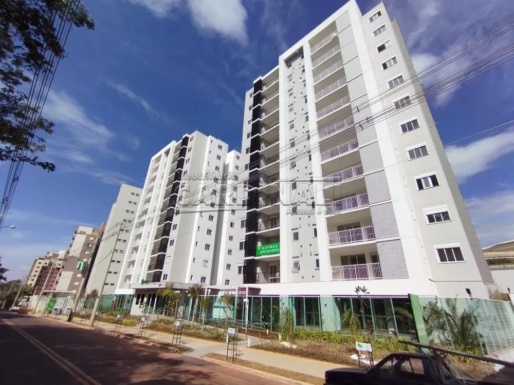 Apartamento / Padrão em São Carlos 