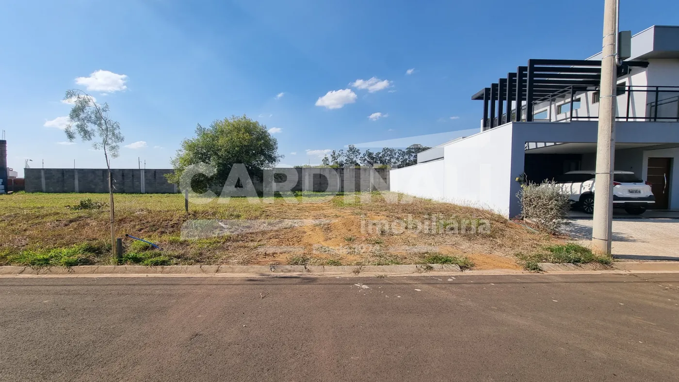 Comprar Terreno / Condomínio em São Carlos R$ 269.000,00 - Foto 1
