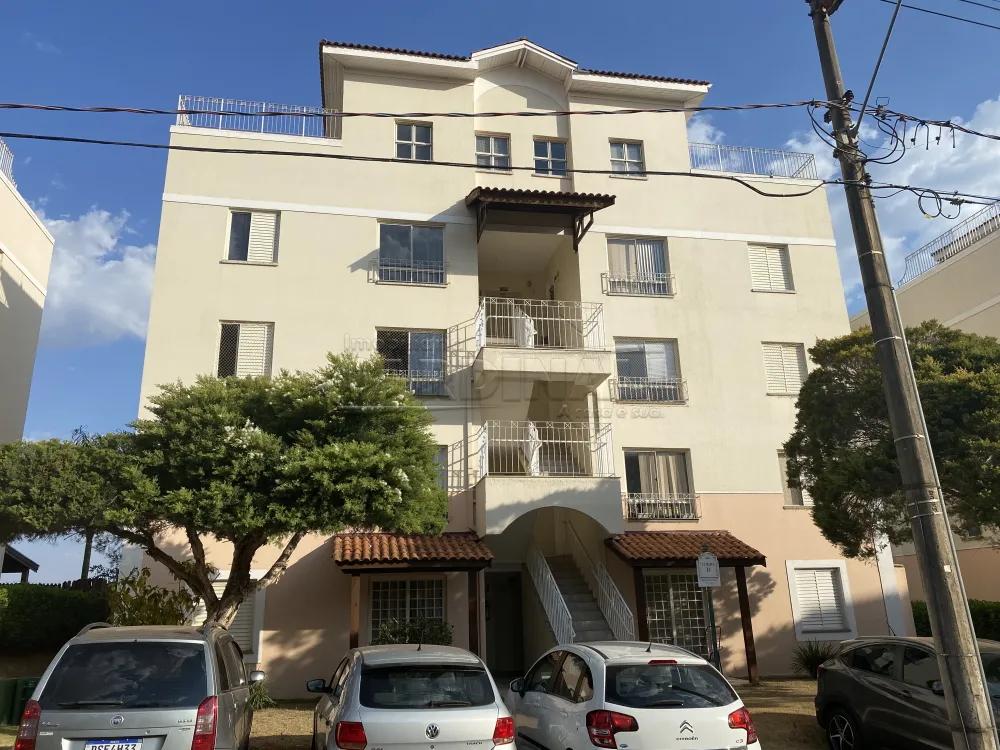 Apartamento / Padrão em São Carlos 