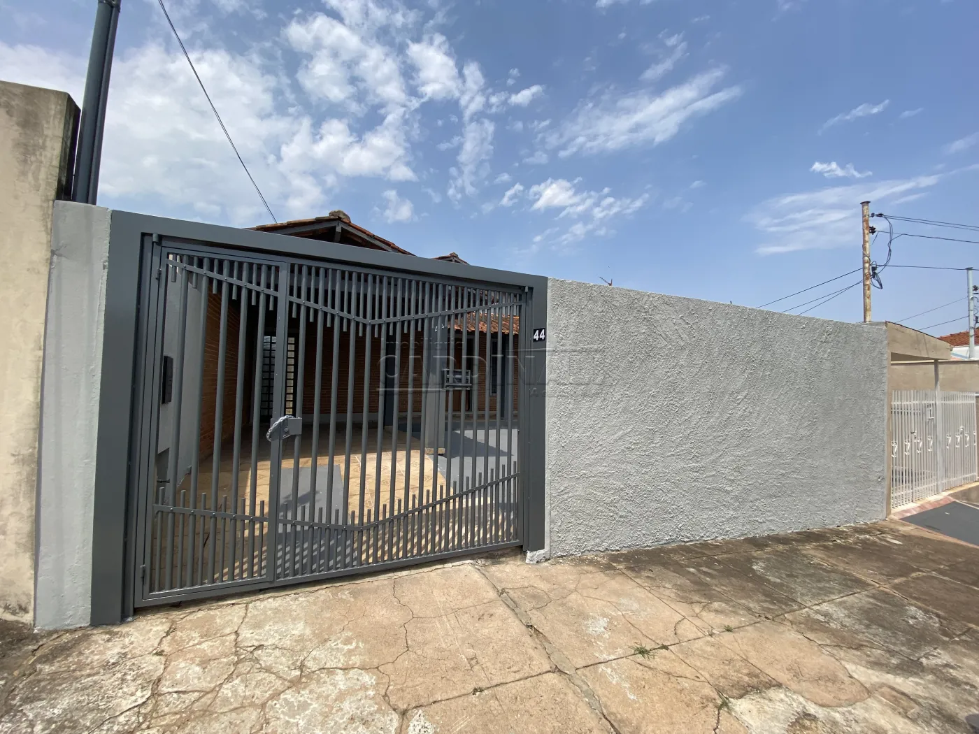 Alugar Casa / Padrão em São Carlos R$ 1.667,00 - Foto 1