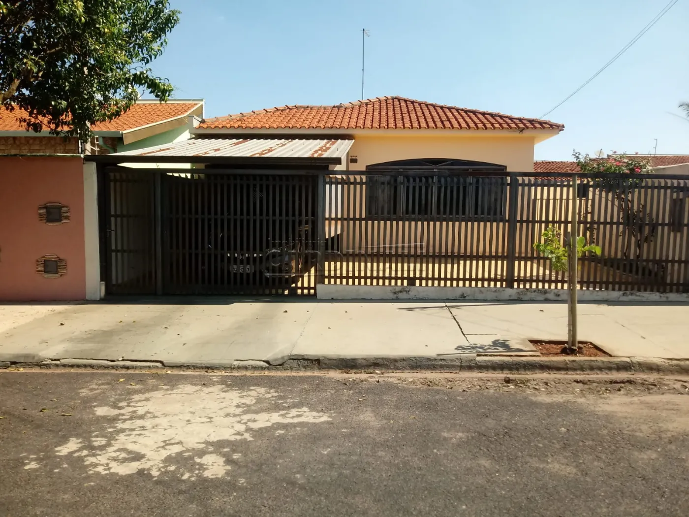 Casa / Padrão em Araraquara , Comprar por R$350.000,00