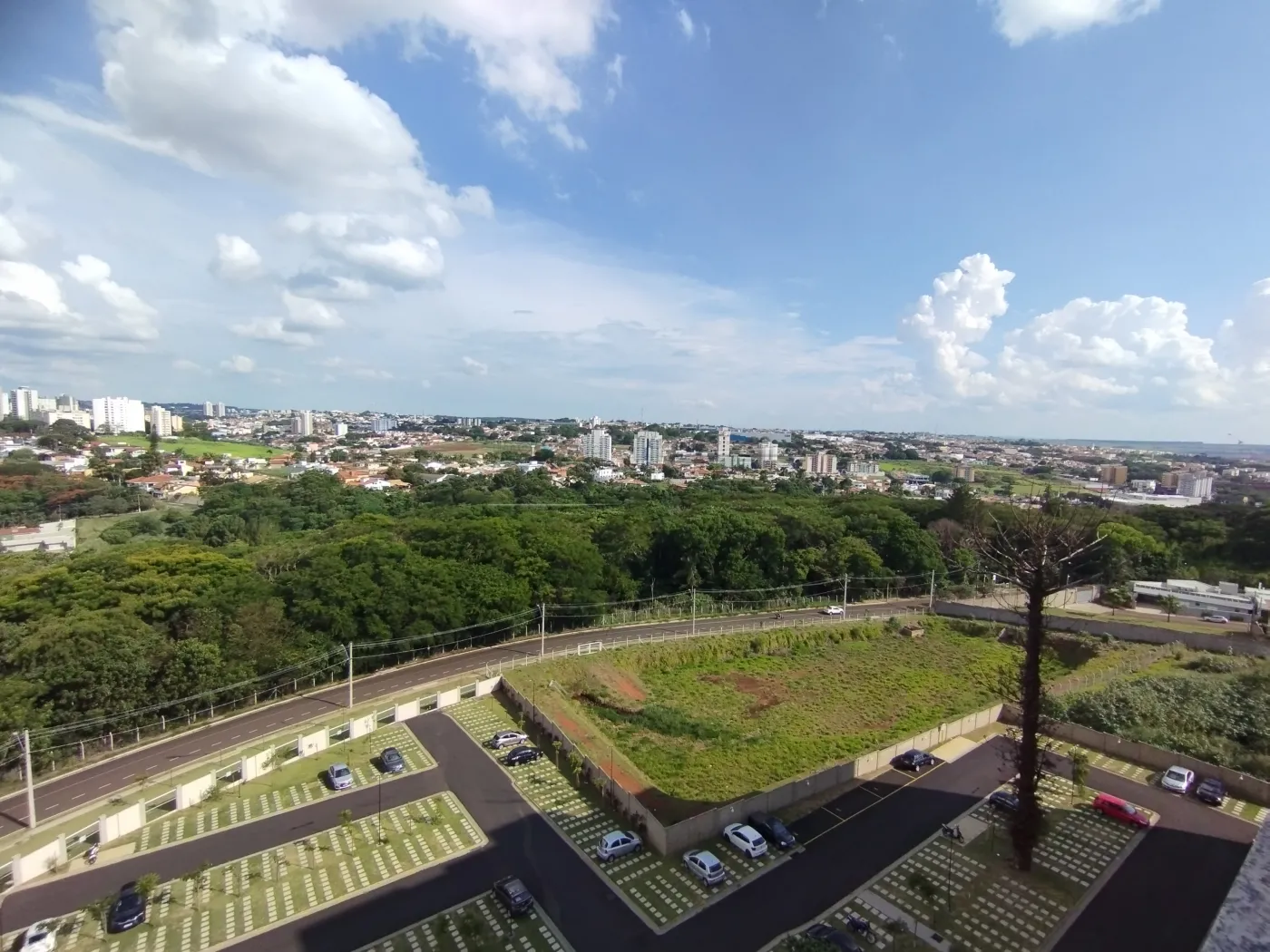 vista Alugar Apartamento / Padrão em São Carlos R$ 1.550,00 - Foto 9