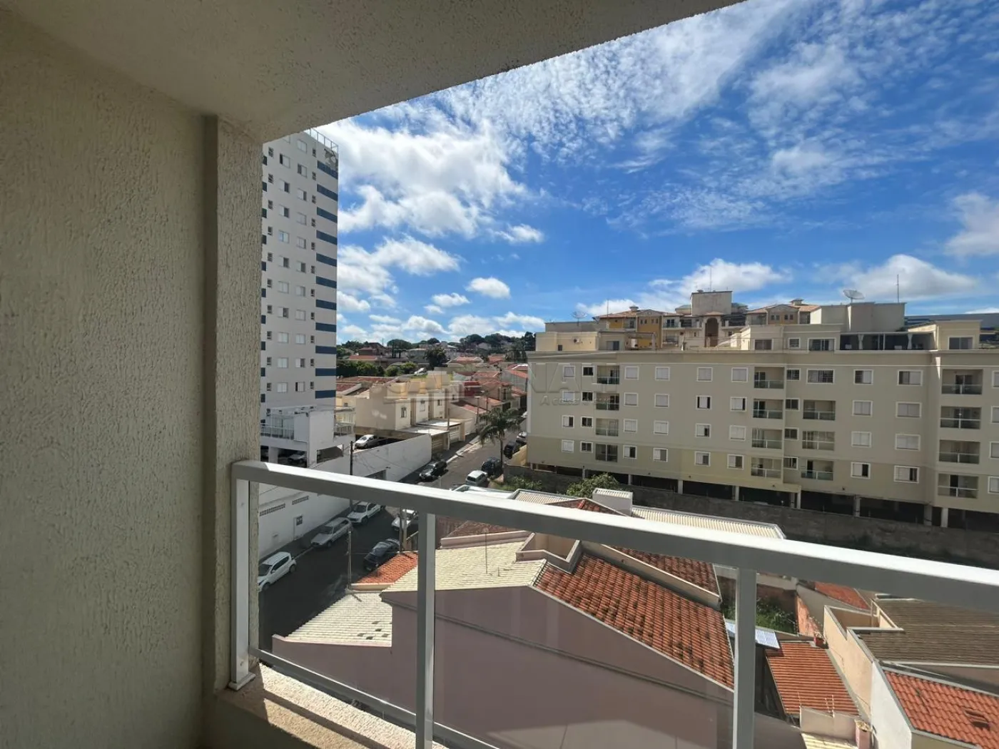 Alugar Apartamento / Padrão em São Carlos R$ 2.000,00 - Foto 15