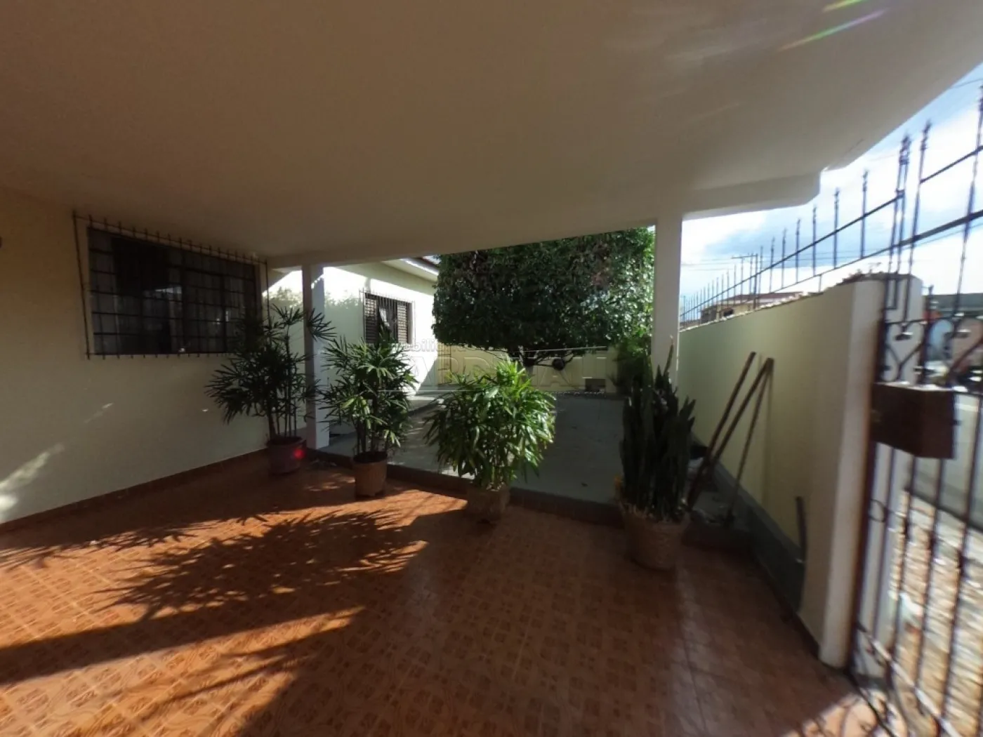 Alugar Casa / Padrão em São Carlos R$ 1.445,00 - Foto 3