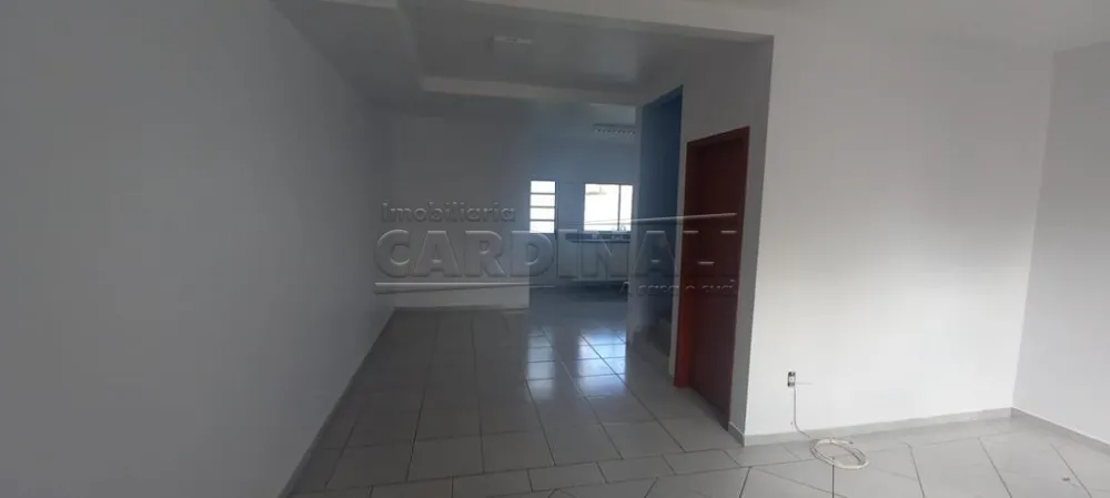 Alugar Casa / Padrão em São Carlos R$ 1.521,54 - Foto 4