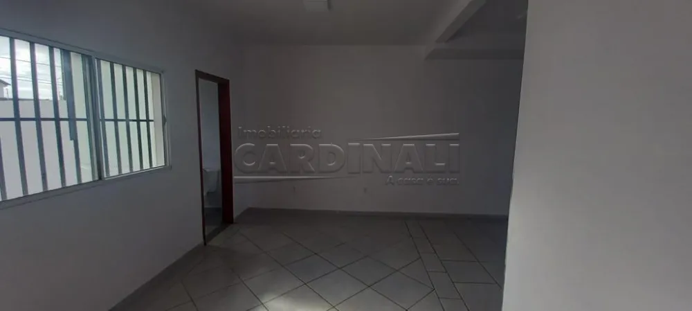 Alugar Casa / Padrão em São Carlos R$ 1.521,54 - Foto 2