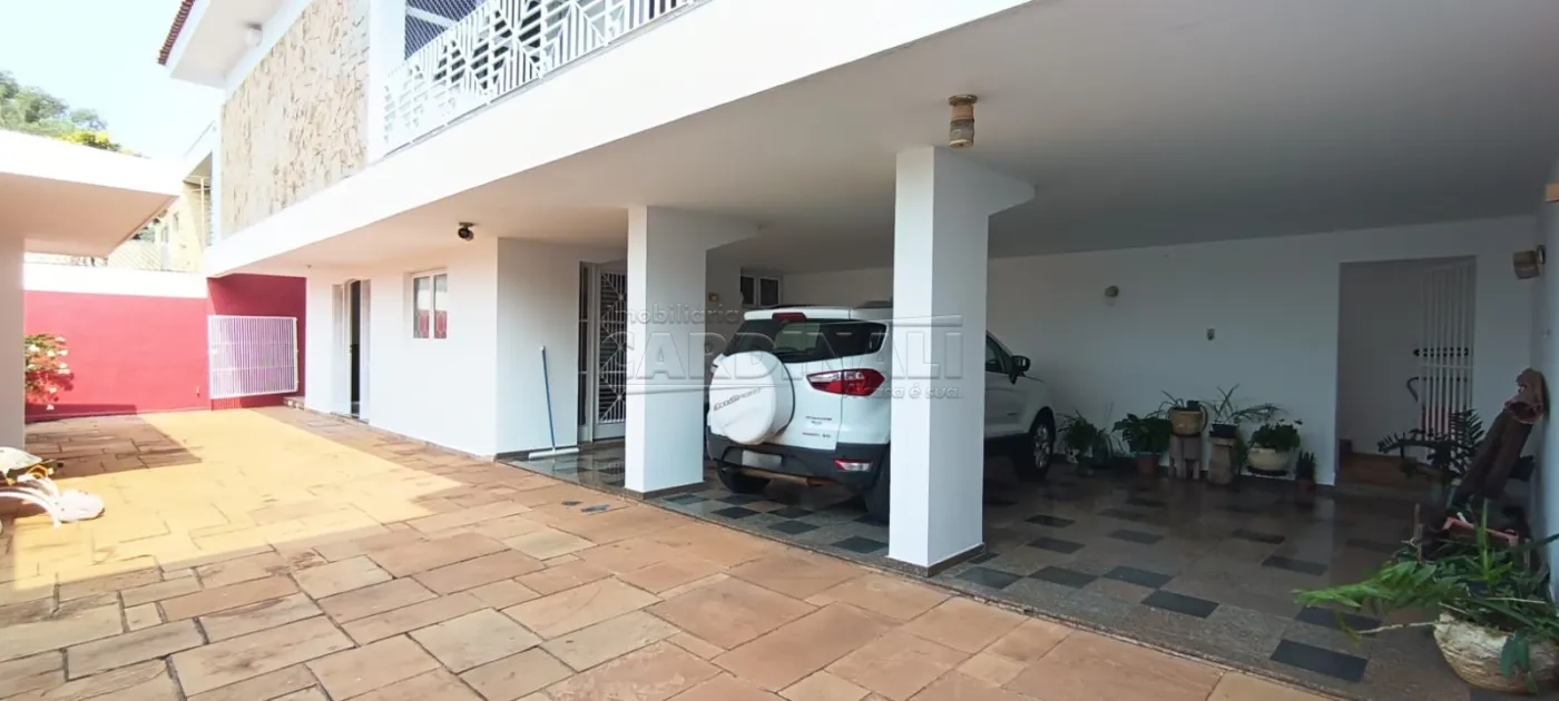 Casa / Padrão em São Carlos Alugar por R$6.667,00