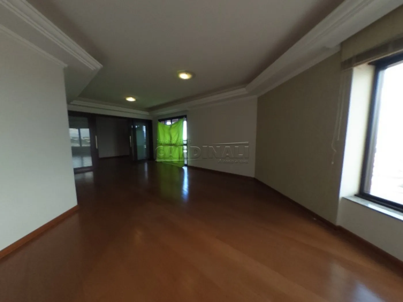 Apartamento / Padrão em Araraquara , Comprar por R$950.000,00