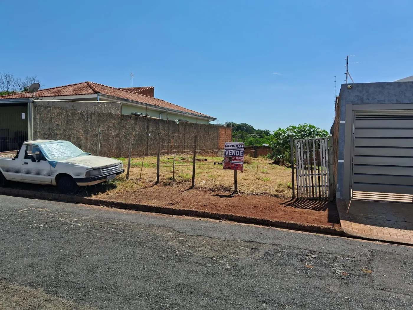 Terreno / Padrão em Araraquara , Comprar por R$115.000,00