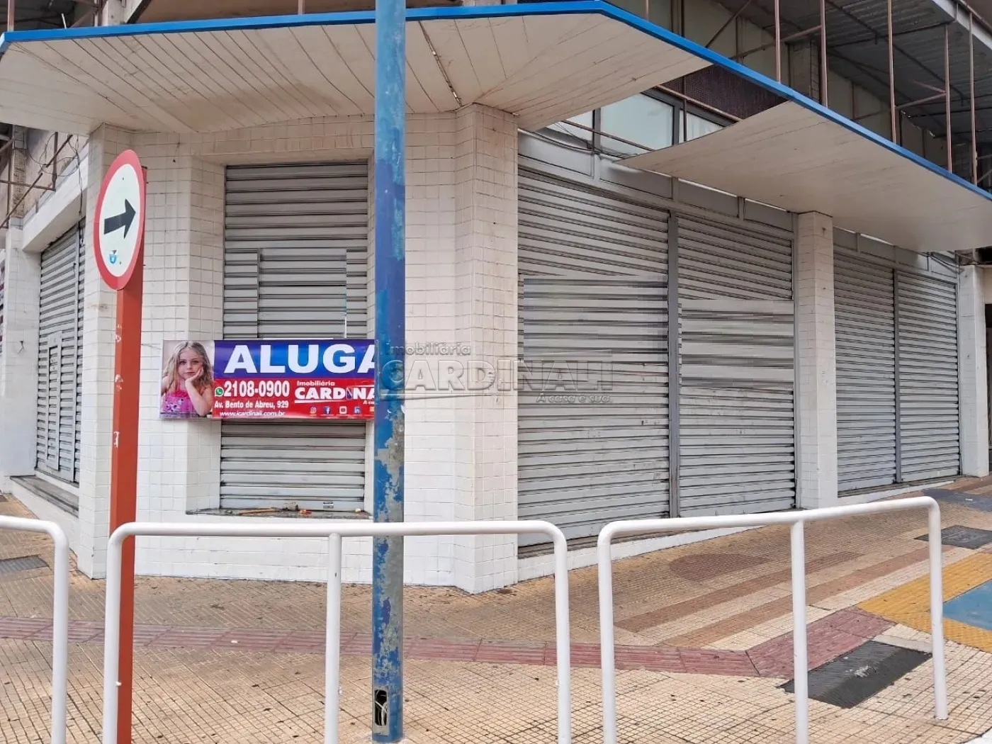 Comercial / Salão em Araraquara Alugar por R$25.000,00
