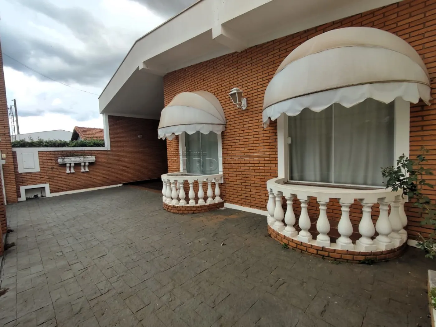 Casa / Padrão em Ibaté Alugar por R$2.000,00