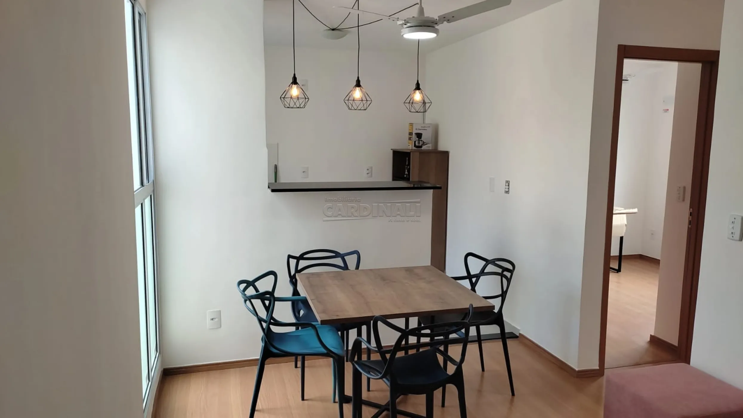 Apartamento / Padrão em São Carlos , Comprar por R$185.000,00
