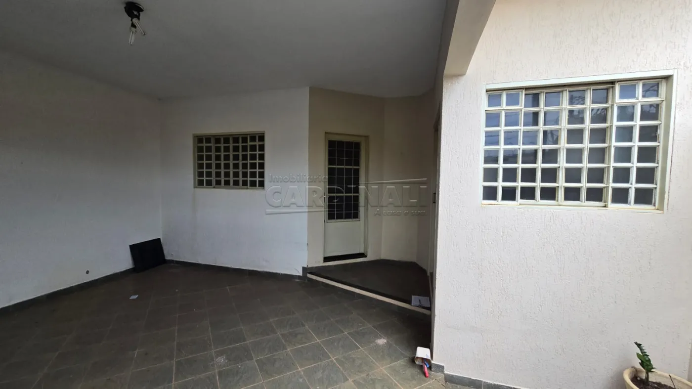 Casa / Padrão em São Carlos , Comprar por R$470.000,00