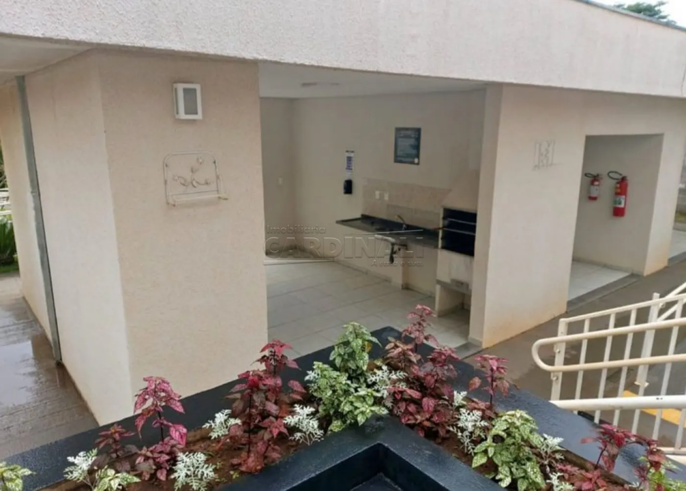Apartamento / Padrão em São Carlos , Comprar por R$191.000,00