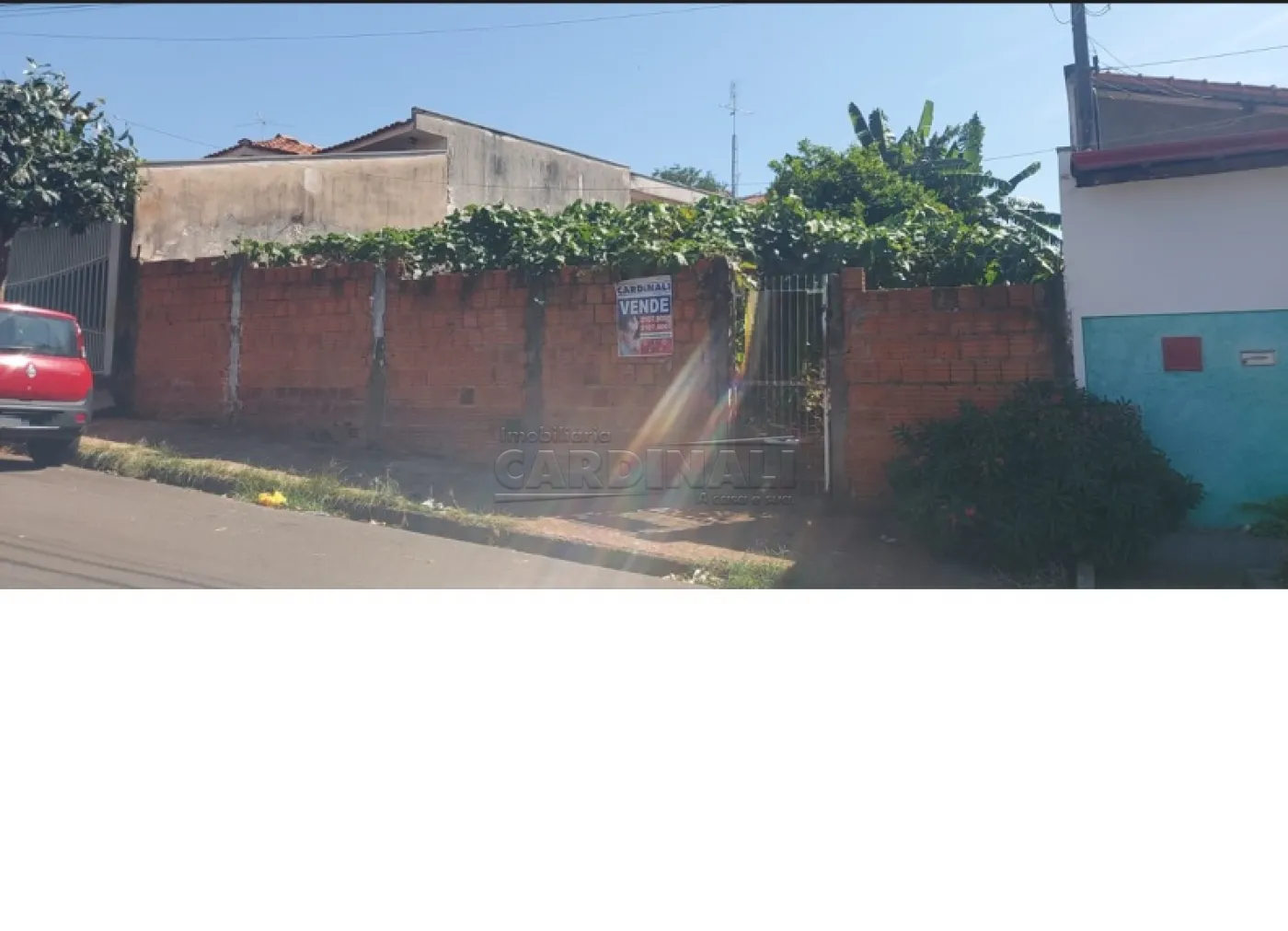 Terreno / Padrão em São Carlos , Comprar por R$120.000,00