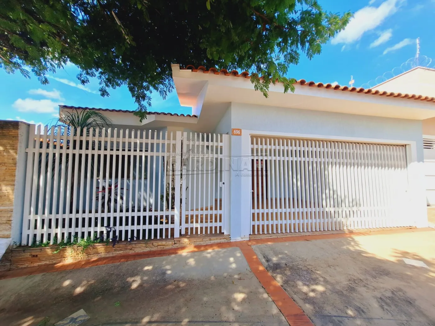 Casa / Padrão em São Carlos 