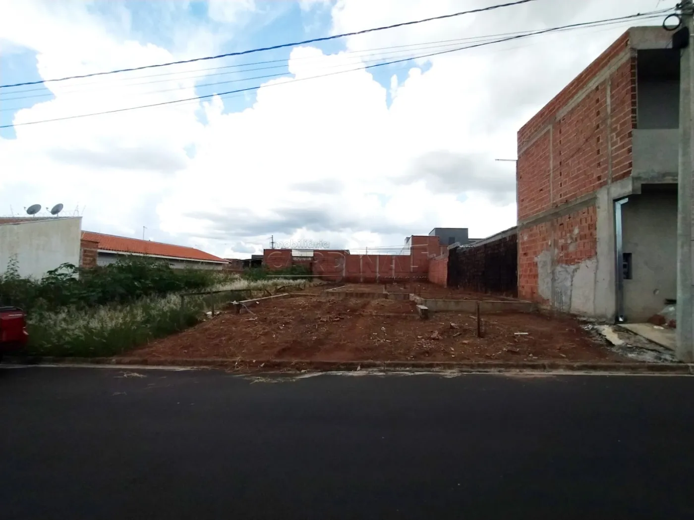 Terreno / Padrão em Ibaté , Comprar por R$170.000,00