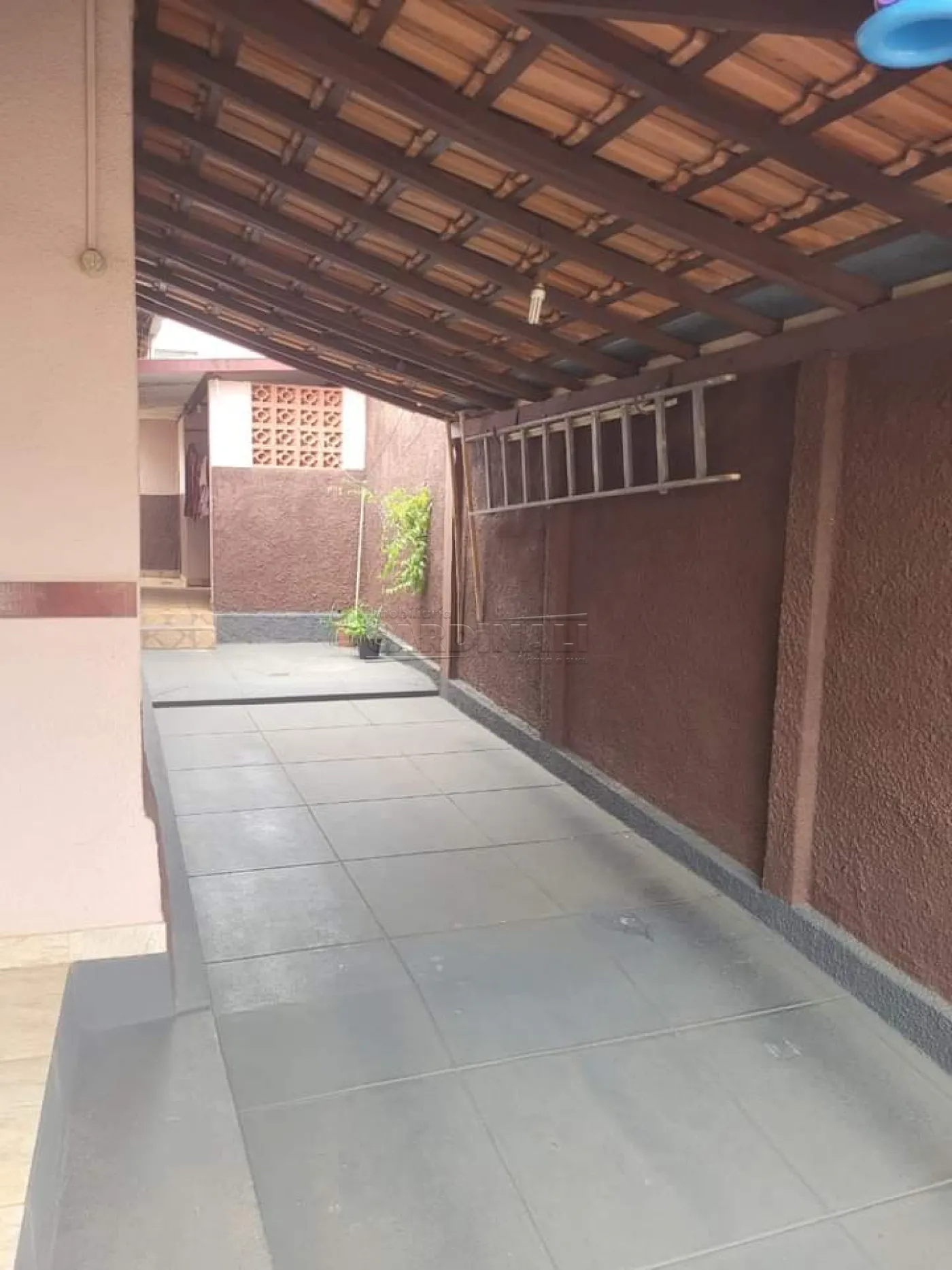 Casa / Padrão em São Carlos , Comprar por R$500.000,00