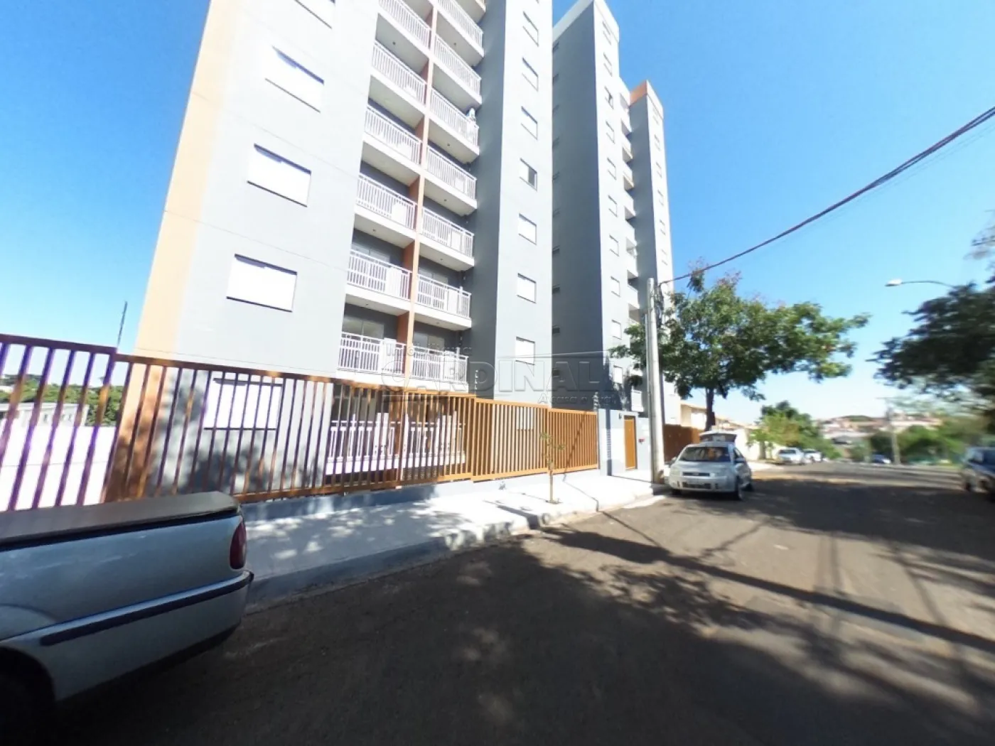 Apartamento / Padrão em São Carlos Alugar por R$1.556,00