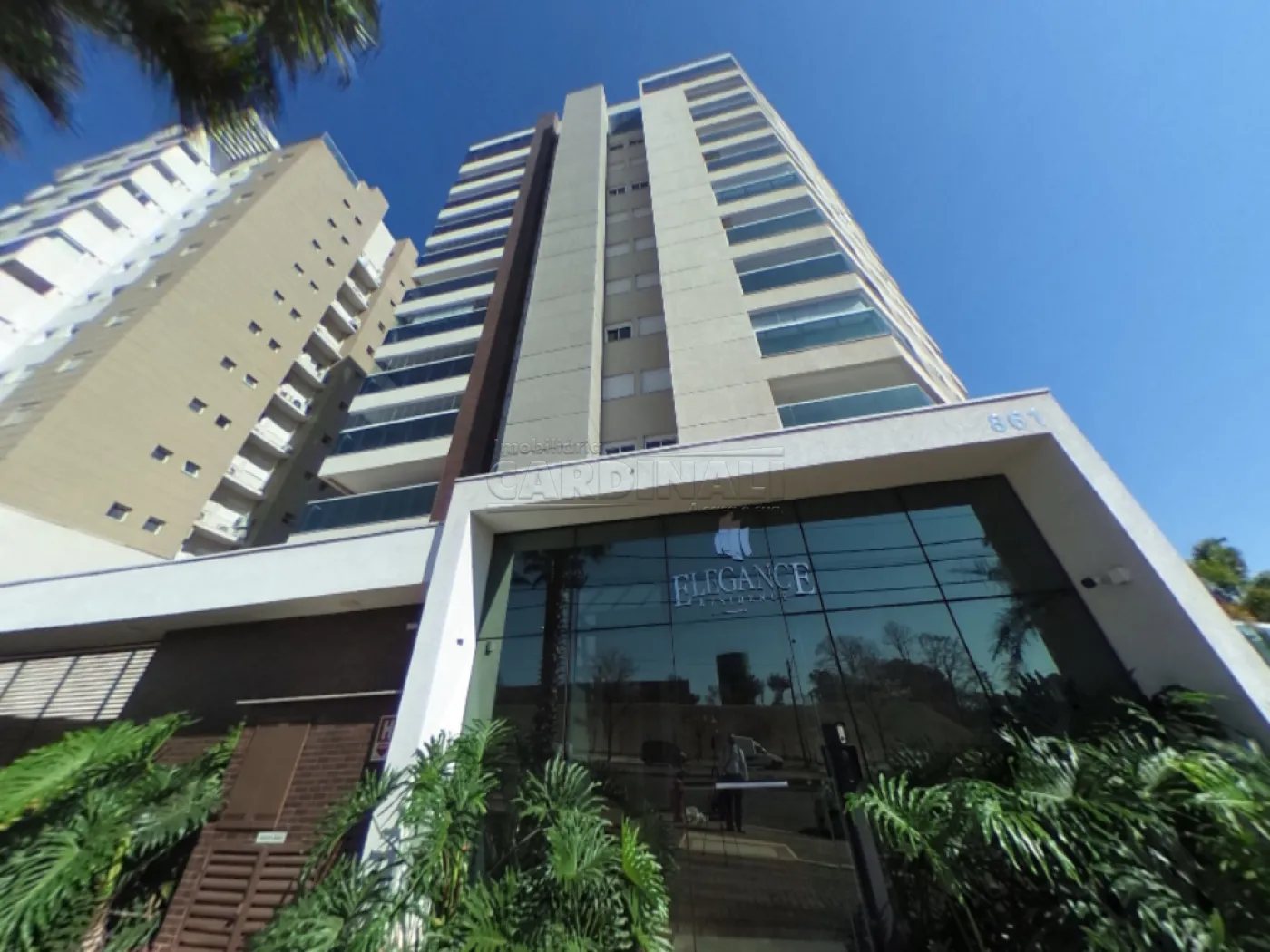 Apartamento / Padrão em São Carlos Alugar por R$4.445,00
