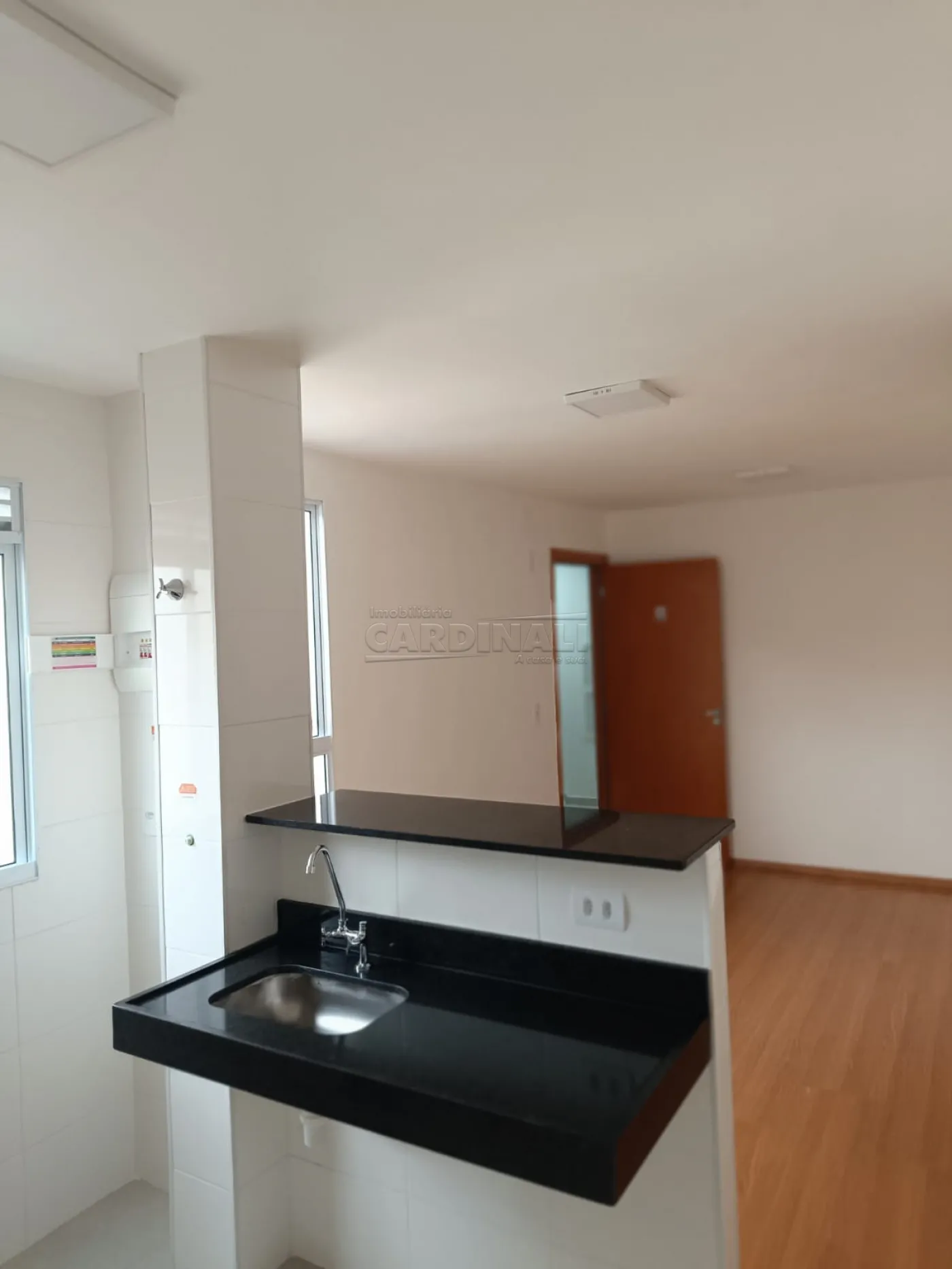 Apartamento / Padrão em São Carlos Alugar por R$1.445,00