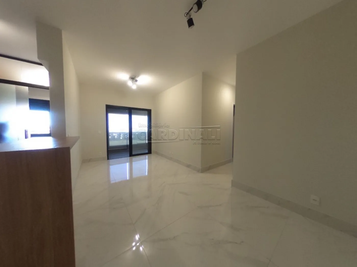 Apartamento / Padrão em São Carlos Alugar por R$2.889,00