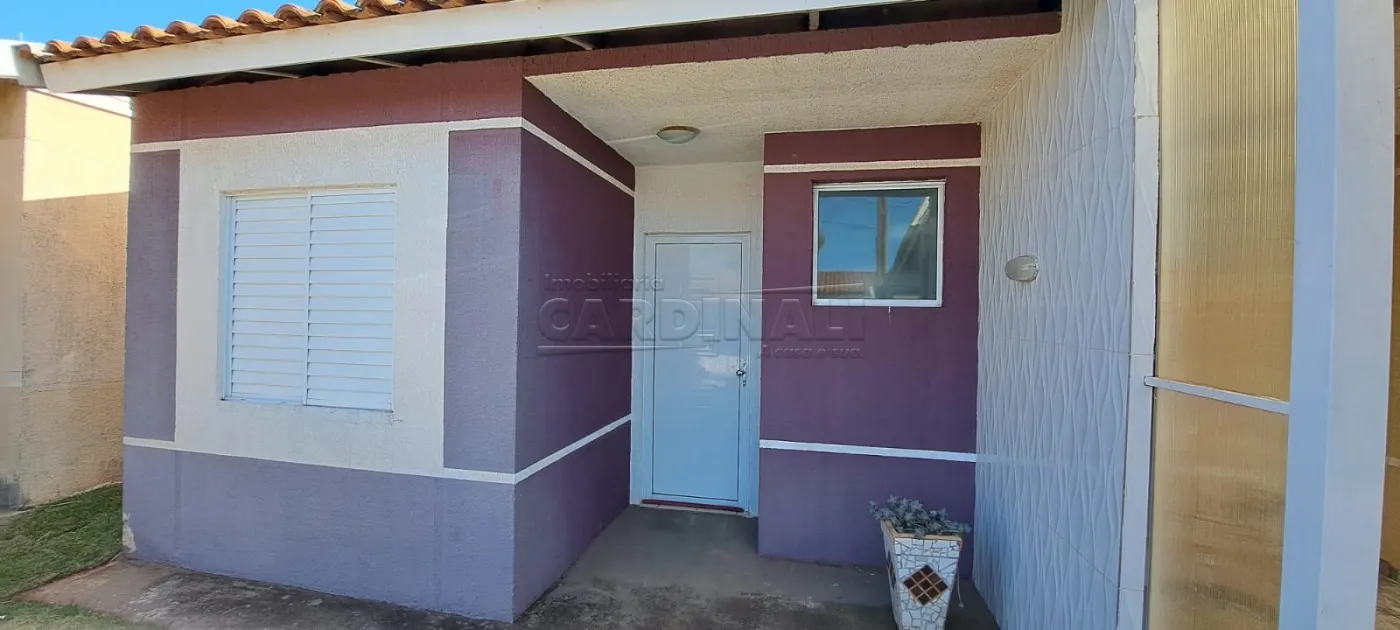 Casa / Condomínio em São Carlos Alugar por R$1.556,00