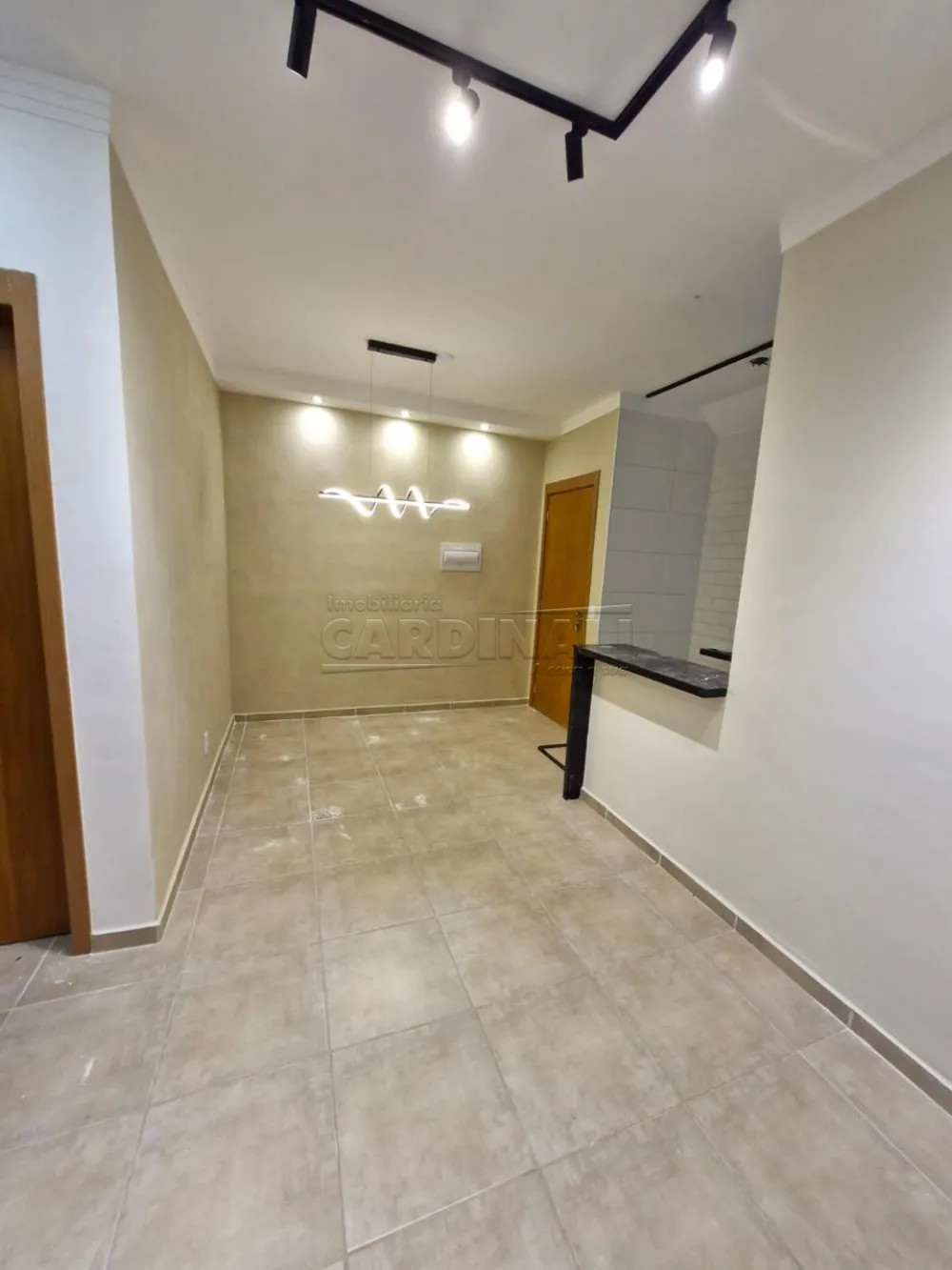 Apartamento / Padrão em São Carlos , Comprar por R$280.000,00