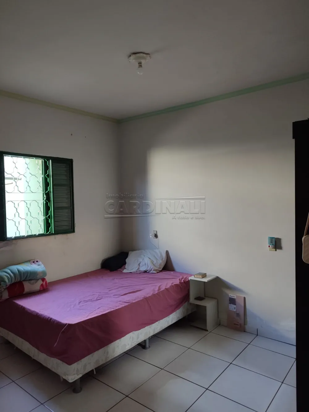 Casa / Padrão em São Carlos , Comprar por R$280.000,00