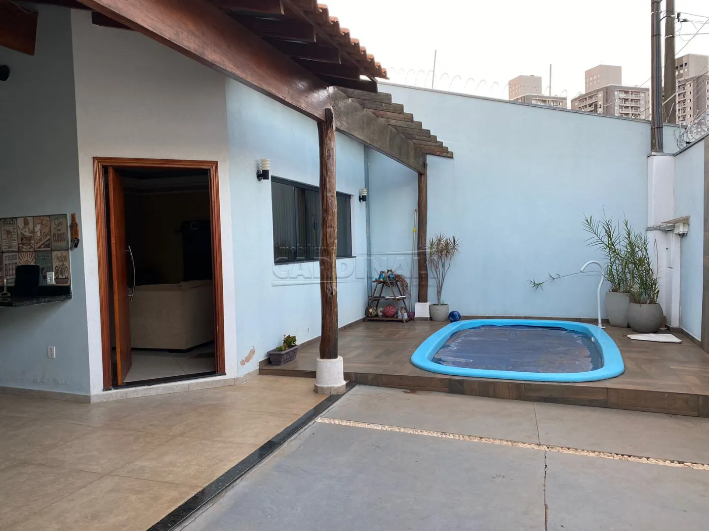 Casa / Padrão em São Carlos , Comprar por R$650.000,00