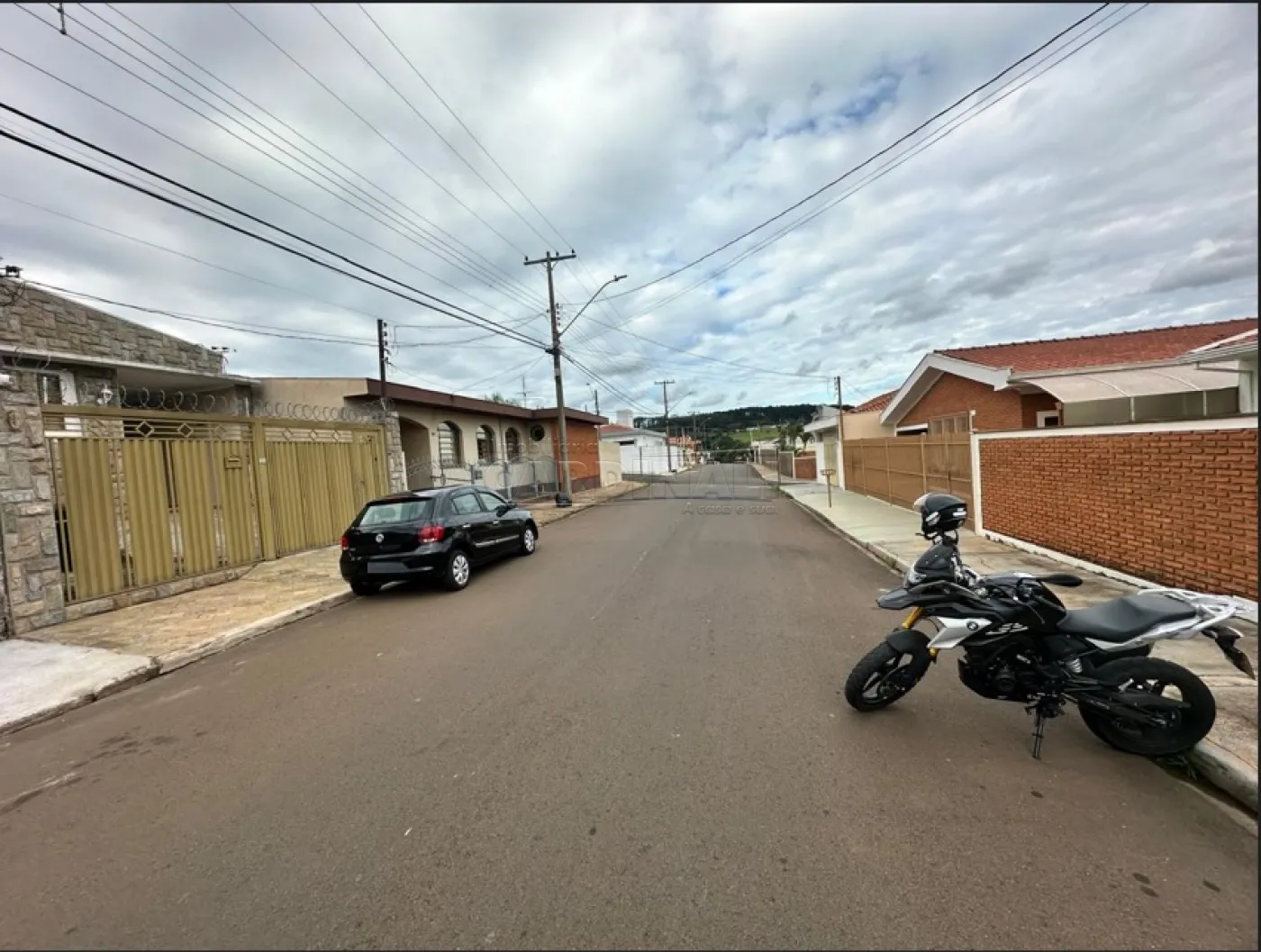 Terreno / Padrão em São Carlos 