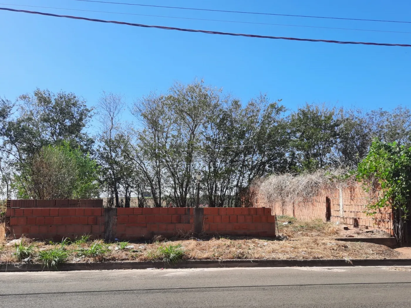 Terreno / Padrão em Ibaté , Comprar por R$107.000,00