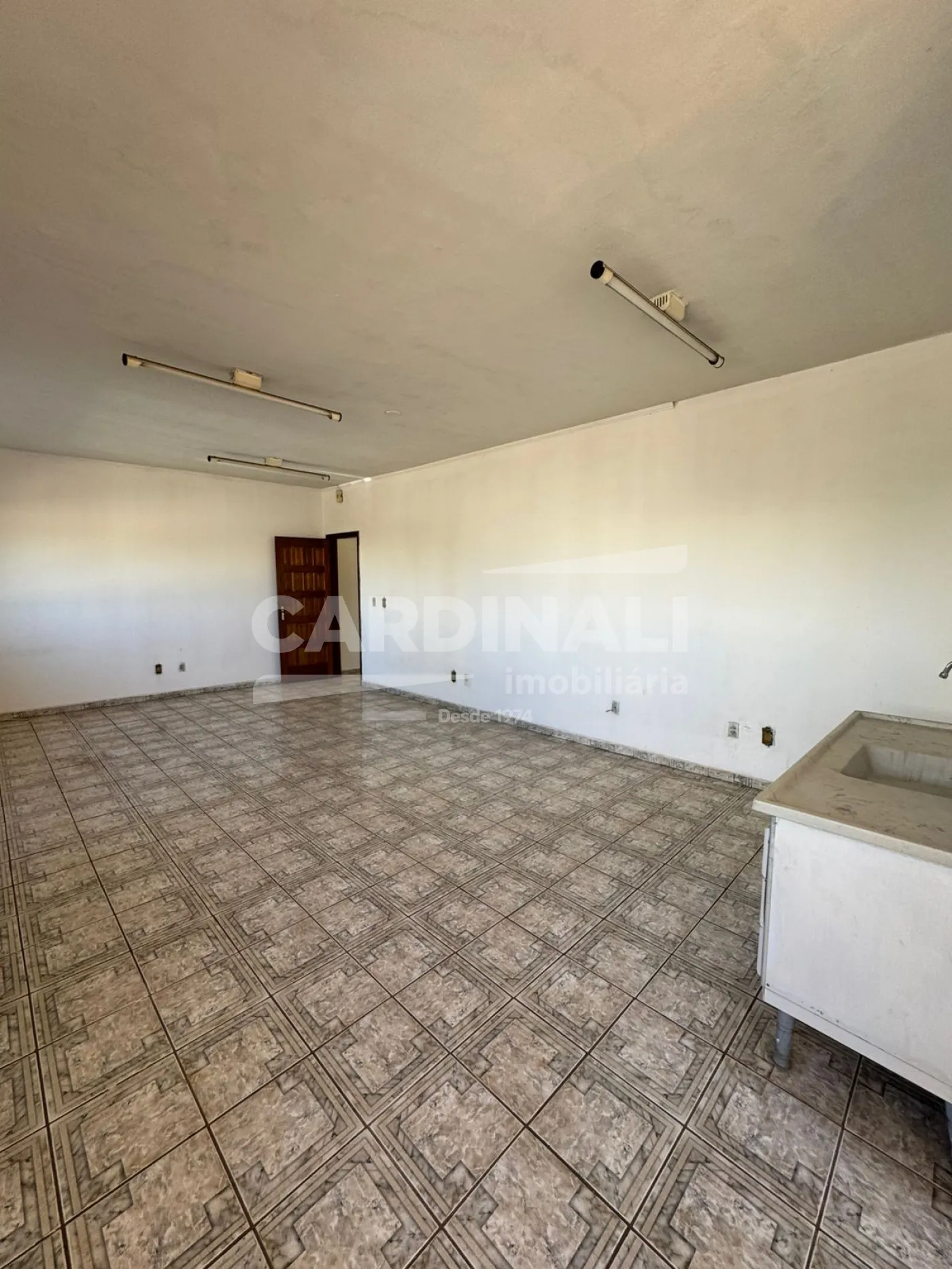 Alugar Apartamento / Kitchnet em São Carlos R$ 770,00 - Foto 4