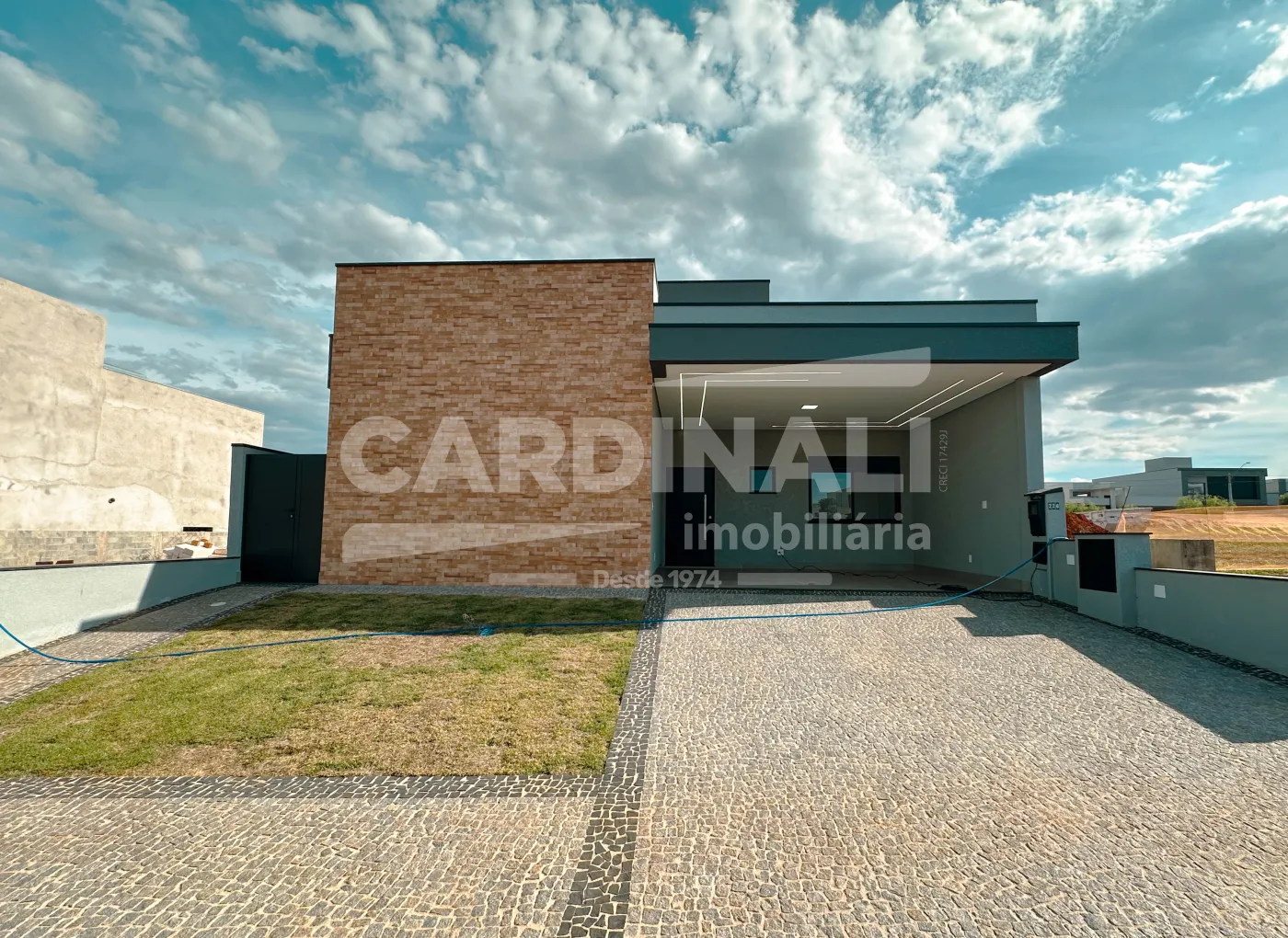 Casa / Condomínio em Paulínia 