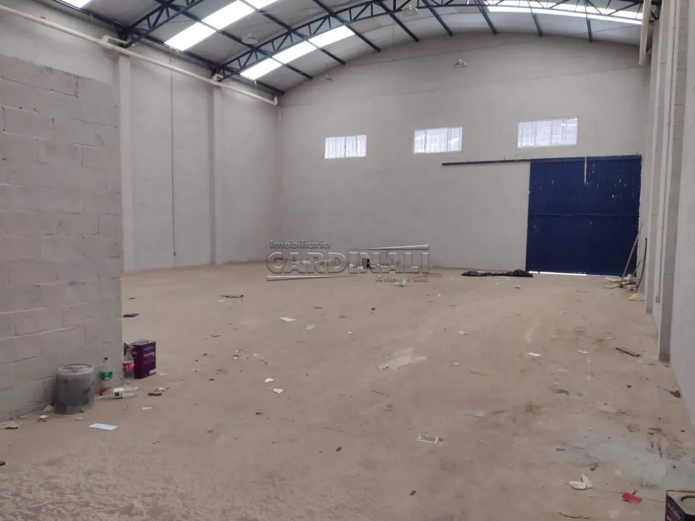 Comercial / Galpão em São Carlos Alugar por R$7.000,00
