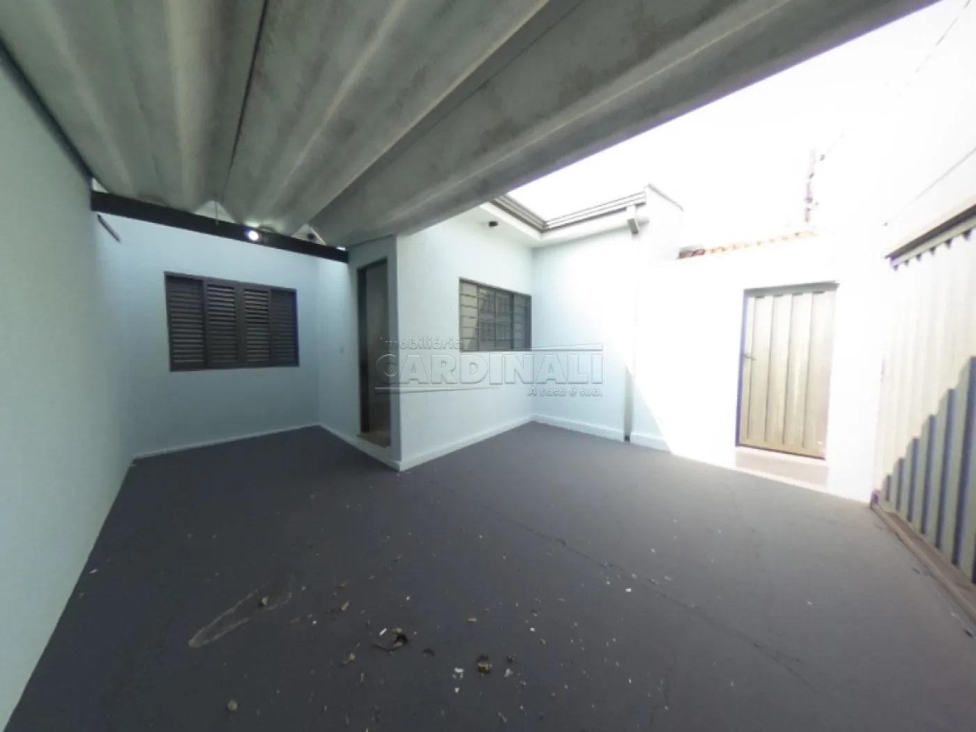 Alugar Casa / Padrão em Araraquara R$ 1.600,00 - Foto 1