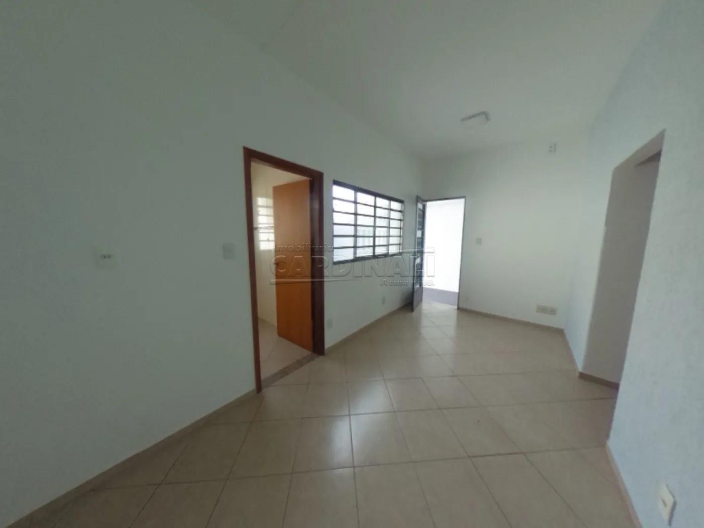 Alugar Casa / Padrão em Araraquara R$ 1.600,00 - Foto 2