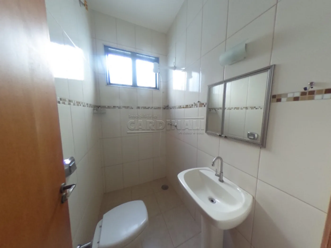 Alugar Casa / Padrão em Araraquara R$ 1.600,00 - Foto 5