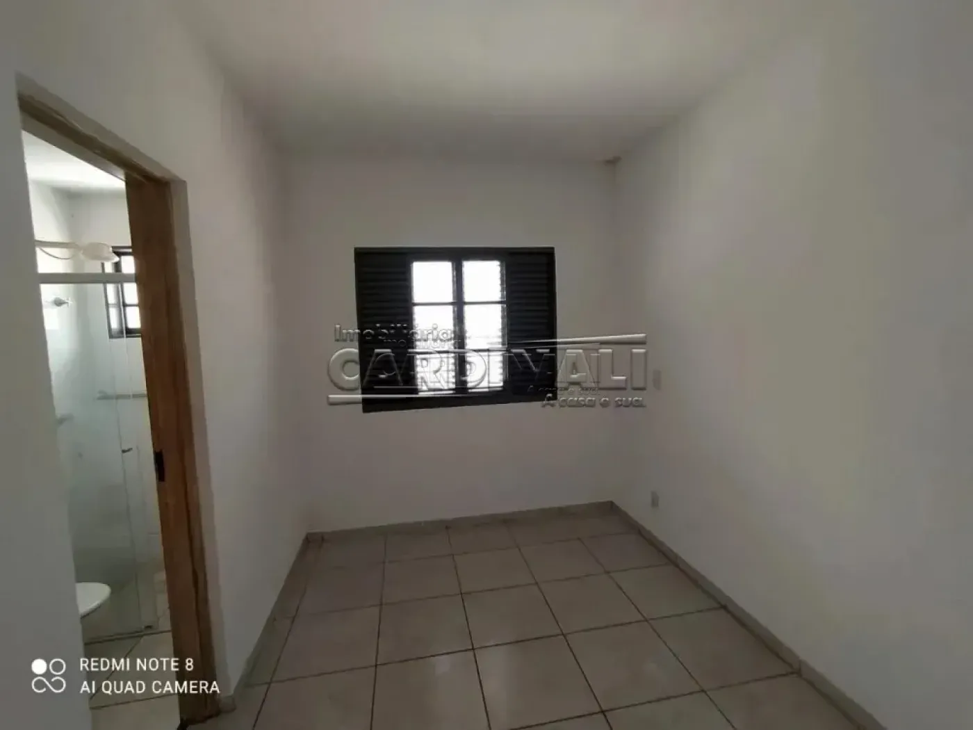 Alugar Apartamento / Kitchnet em Araraquara R$ 700,00 - Foto 6