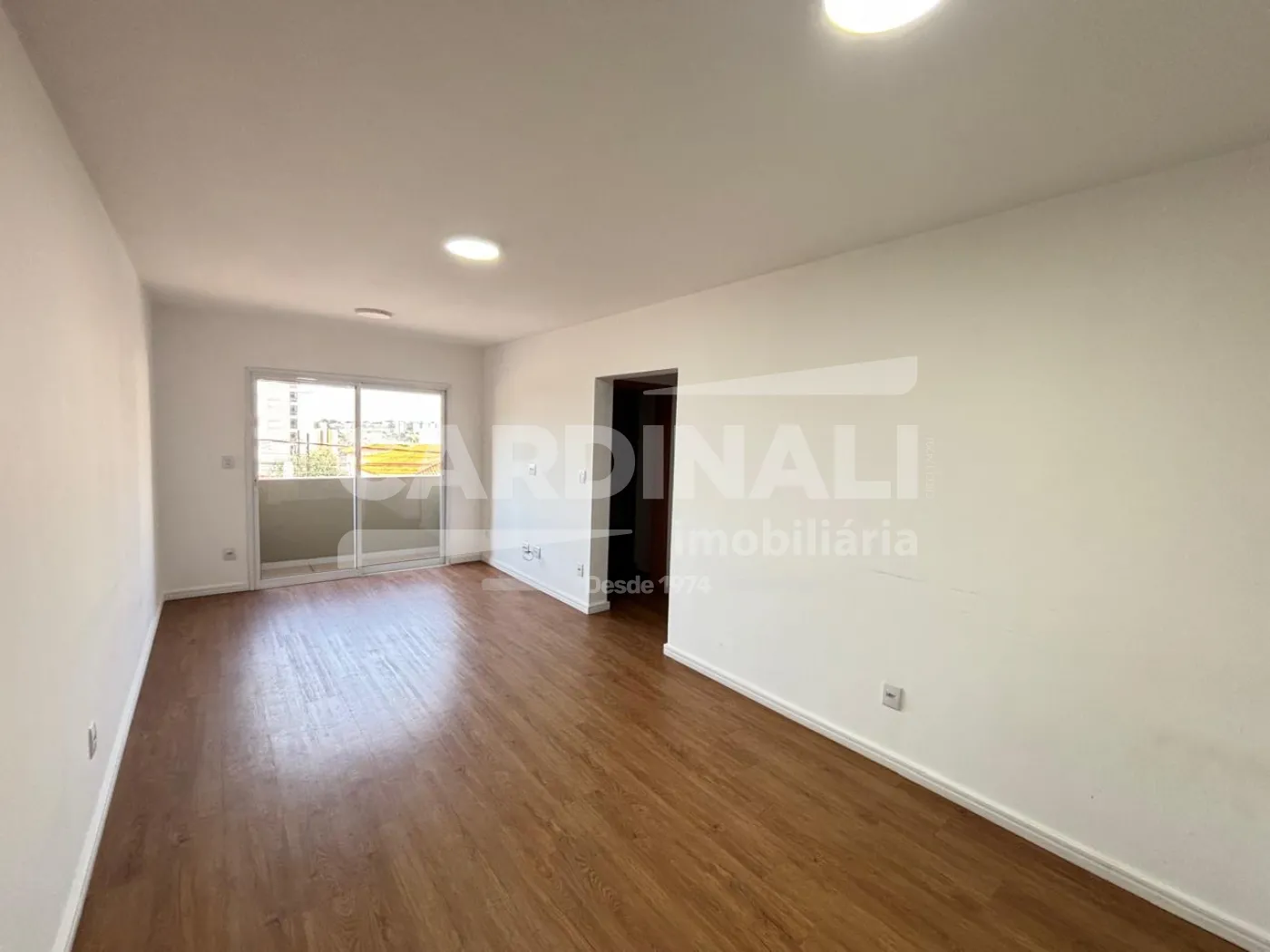 sala Alugar Apartamento / Padrão em São Carlos R$ 2.600,00 - Foto 3