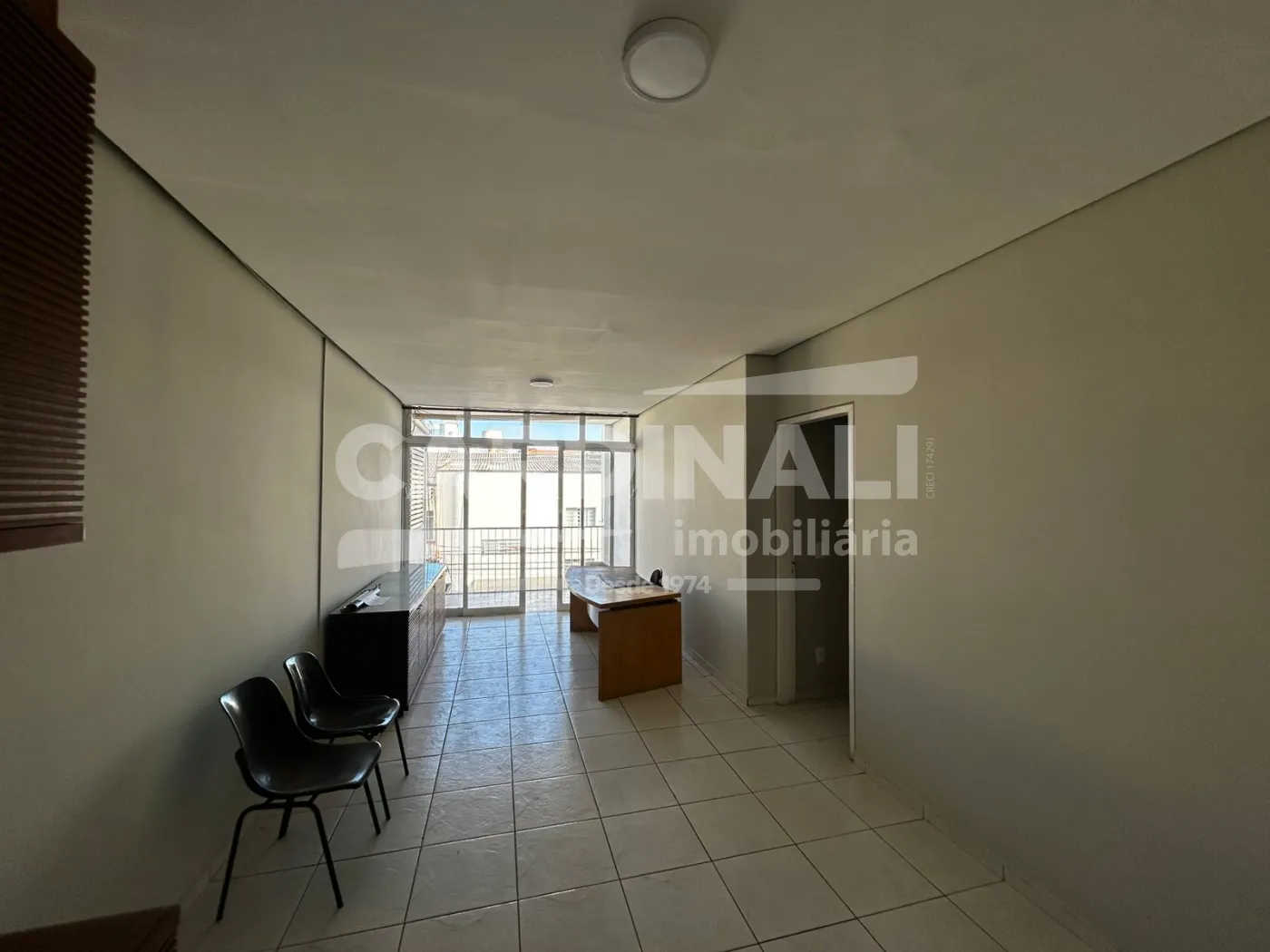 Apartamento / Apartamento sem condomínio em São Carlos 