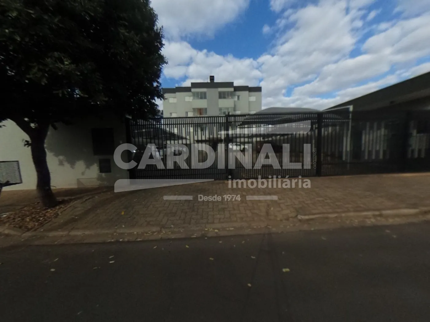 Apartamento / Apartamento em São Carlos Alugar por R$2.334,00