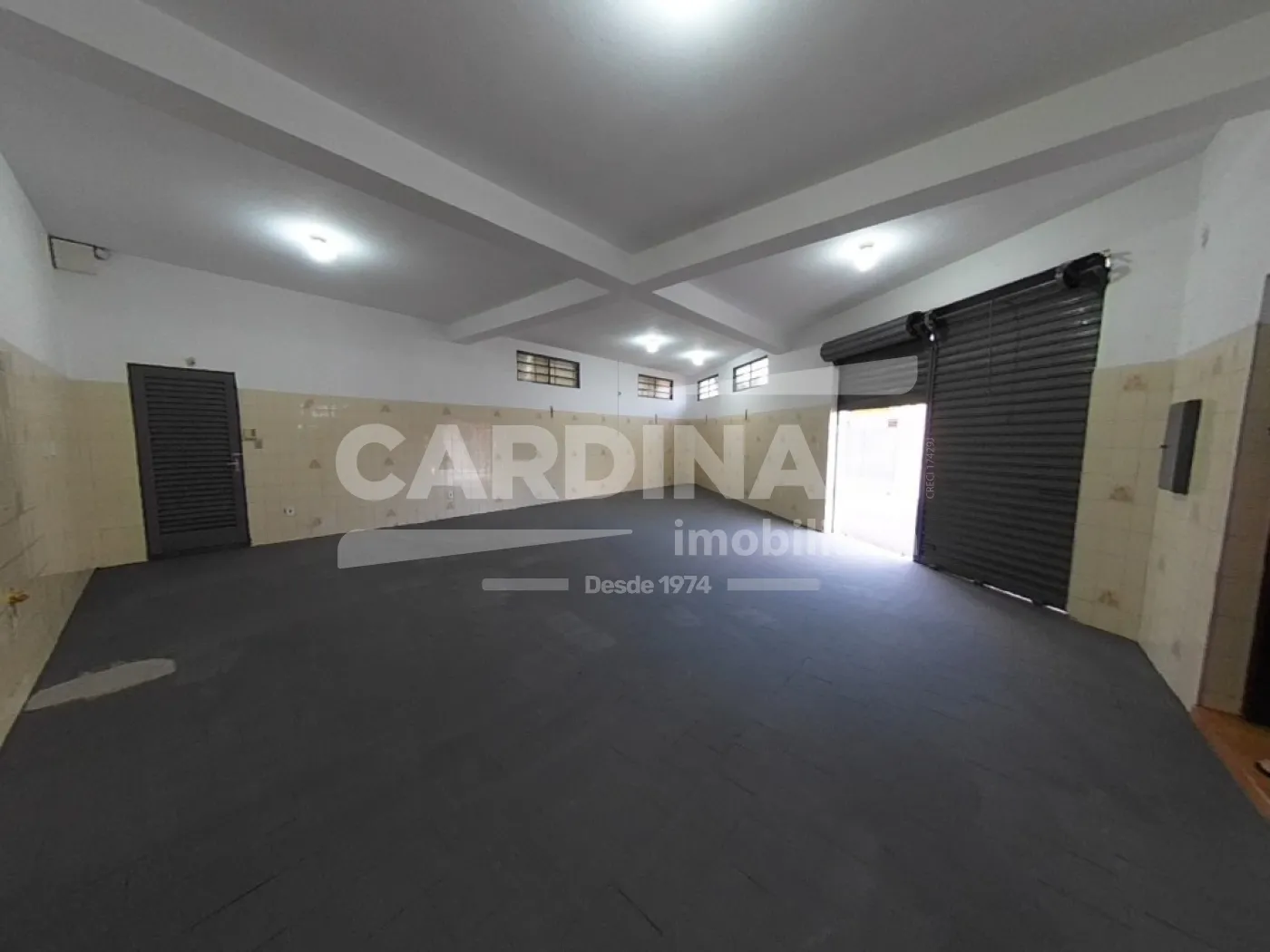 Alugar Comercial / Salão em São Carlos R$ 1.112,00 - Foto 2