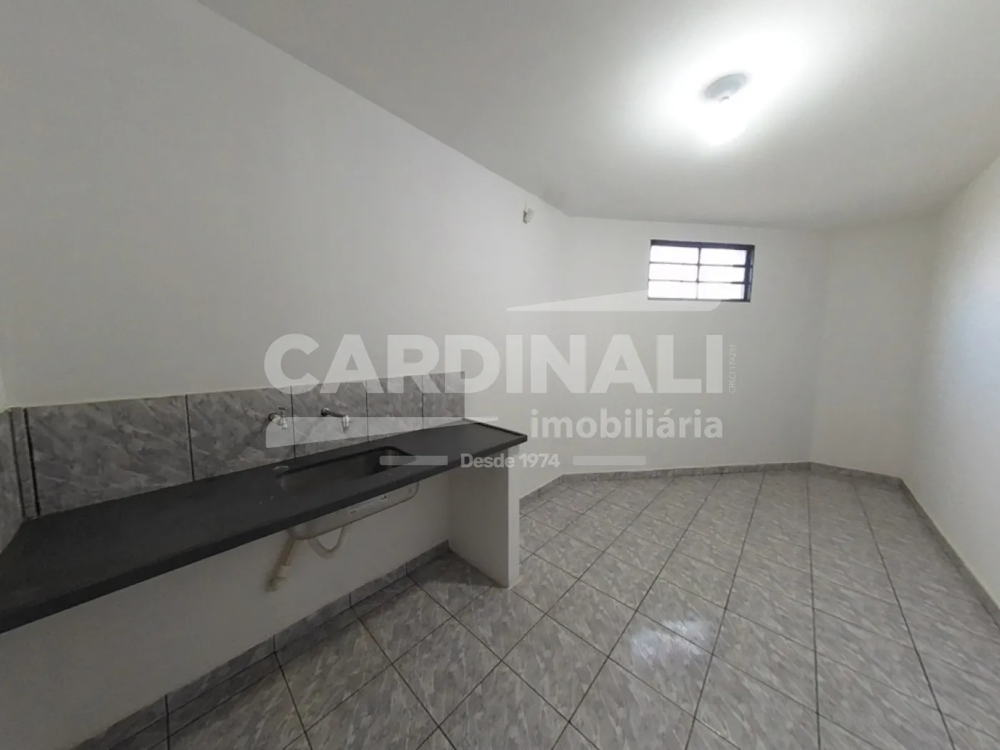 Alugar Comercial / Salão em São Carlos R$ 1.112,00 - Foto 3
