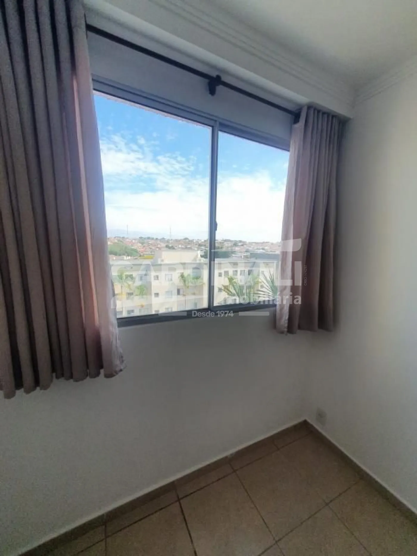 Alugar Apartamento / Padrão em São Carlos R$ 804,30 - Foto 2