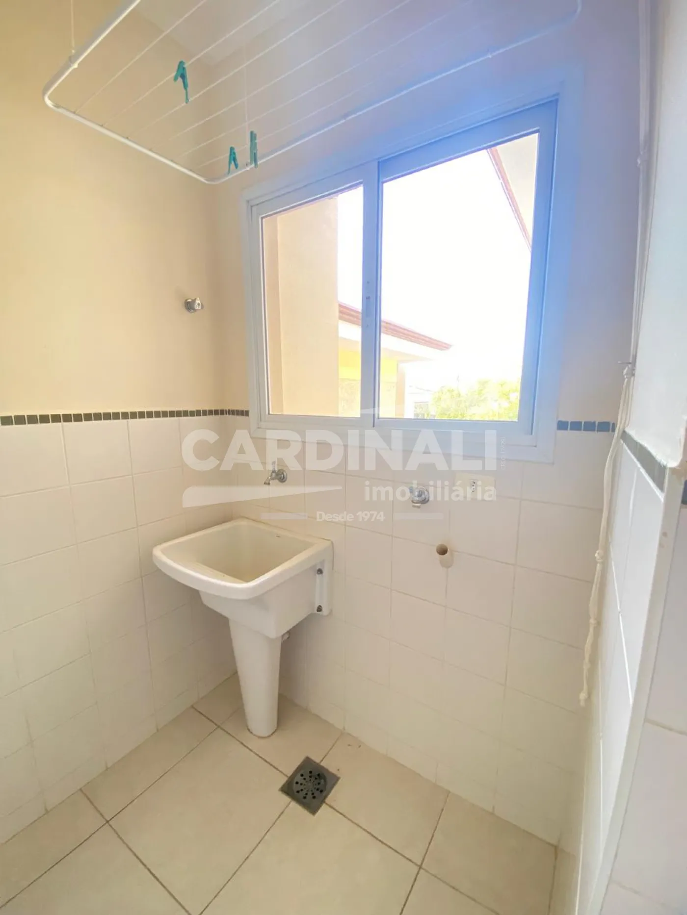 Alugar Apartamento / Kitchnet em Campinas R$ 1.556,00 - Foto 10