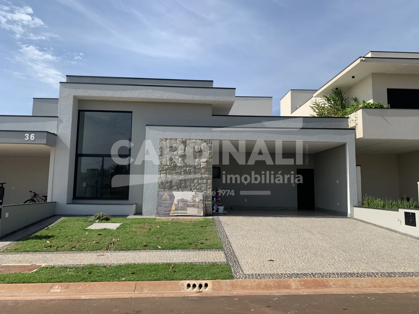 Casa / Condomínio em Paulínia 