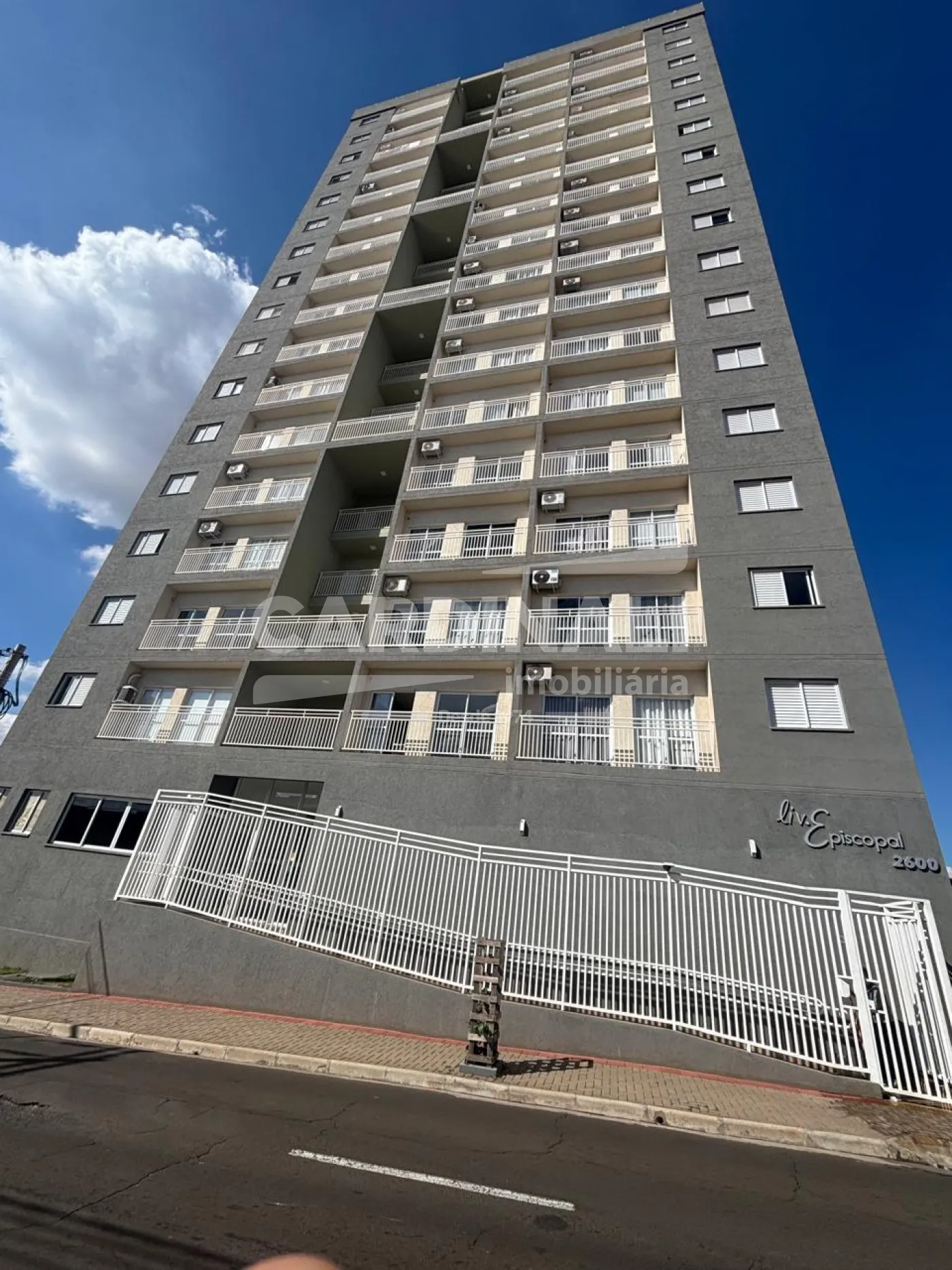 Apartamento / Padrão em São Carlos Alugar por R$1.749,00
